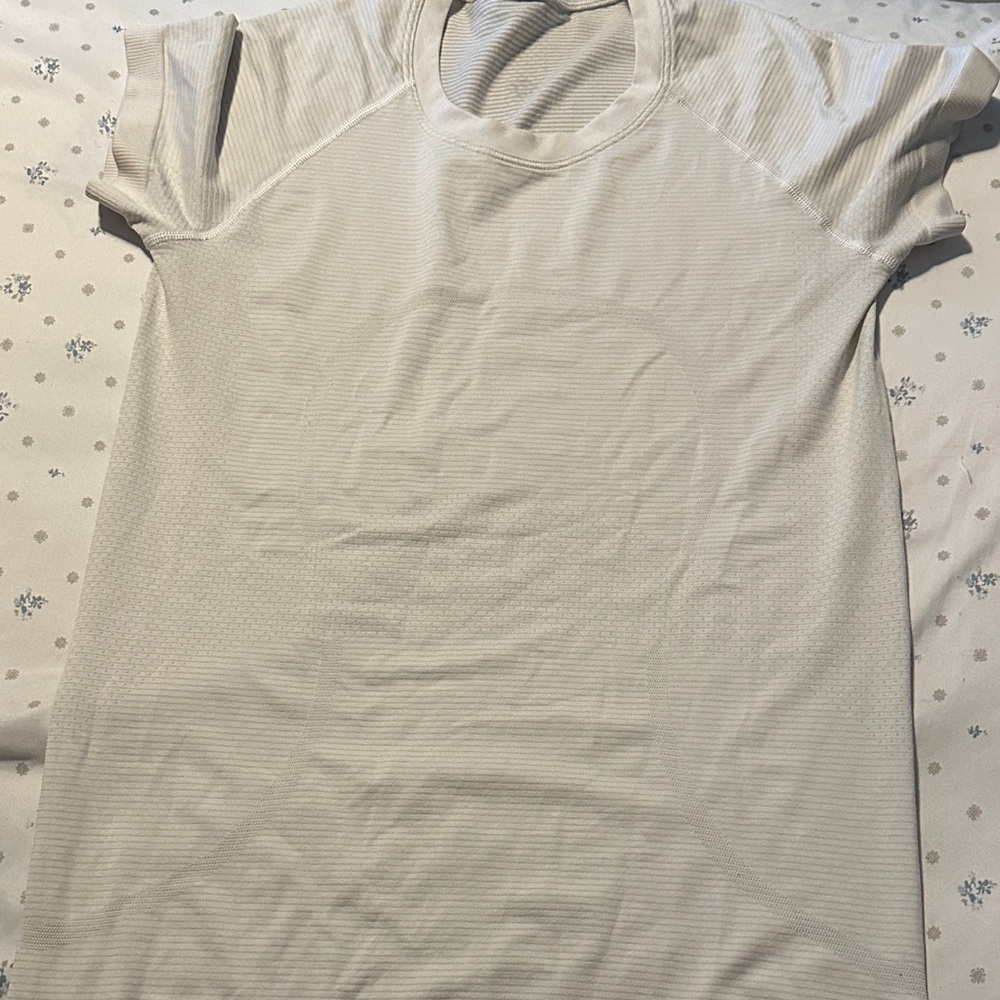Lululemon swiftly tech white Short Sleeve Top